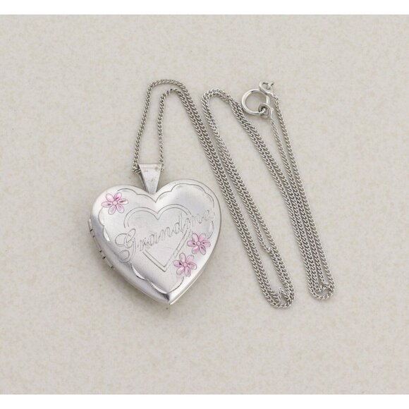 Sterling Silver Grandma Heart Locket Necklace 18" Chain - Picture 1 of 10